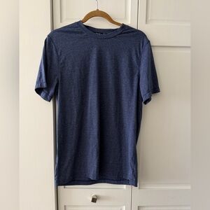 Gaiam Men’s Blue Athletic T-Shirt Size M Performance Stretch Tee